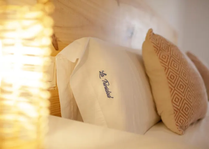 アパート El Balcon De La Trinidad - Great Location *